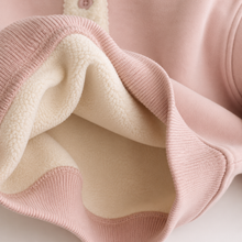 Carregar imagem no visualizador da galeria, Conjunto Plush Coração Rosa