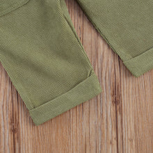 Carregar imagem no visualizador da galeria, Jardineira Cris