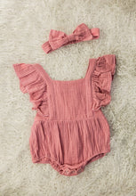 Carregar imagem no visualizador da galeria, Romper em linho Mariêta