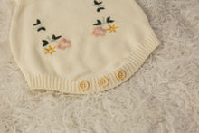 Carregar imagem no visualizador da galeria, Salopete de tricô Julia