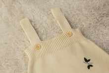 Carregar imagem no visualizador da galeria, Salopete de tricô Julia