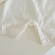 Carregar imagem no visualizador da galeria, Macacão urso com chapéu