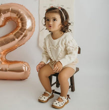 Carregar imagem no visualizador da galeria, Romper tricô corações 💗✨