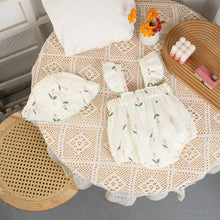 Carregar imagem no visualizador da galeria, Romper Miriam com touca