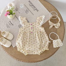 Carregar imagem no visualizador da galeria, Macacão Florzinha com Laço – Algodão Suave