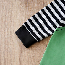 Carregar imagem no visualizador da galeria, Macacão zebrinha