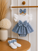 Carregar imagem no visualizador da galeria, Conjunto Bebê 3 Peças com Vestido Floral e Faixa de Cabelo
