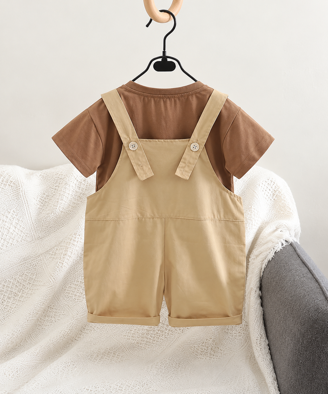 Conjunto Infantil Leãozinho – Camiseta + Jardineira 🦁✨
