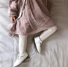 Carregar imagem no visualizador da galeria, Meia-Calça Infantil Canelada – Toque de Algodão
