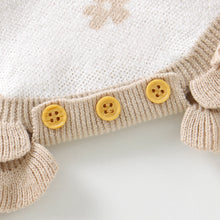 Carregar imagem no visualizador da galeria, Romper tricô flores
