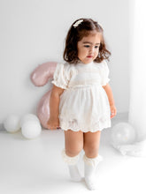 Carregar imagem no visualizador da galeria, Romper Bella manga curta
