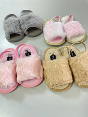 Chinelo peluciadinho fufi