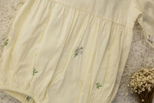 Carregar imagem no visualizador da galeria, Romper Mariana
