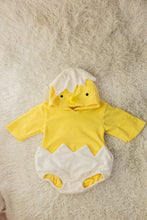 Carregar imagem no visualizador da galeria, Fantasia pintinho peluciada
