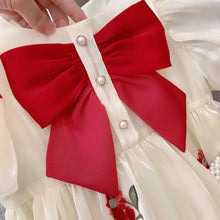 Carregar imagem no visualizador da galeria, Vestido Flores de Algodão – com laço de cetim 🌷
