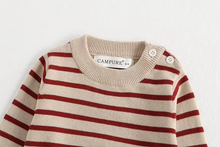 Carregar imagem no visualizador da galeria, Suéter Infantil Listrado Classic – Estilo Atemporal
