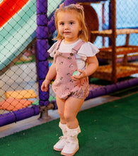 Carregar imagem no visualizador da galeria, Conjunto camiseta suspensorio floral
