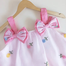 Carregar imagem no visualizador da galeria, Vestido Infantil com Laços
