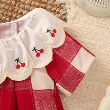 Carregar imagem no visualizador da galeria, Vestido Xadrez Vermelho com Gola Bordada de Cerejinhas 🍒✨

