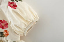 Carregar imagem no visualizador da galeria, Vestido Iris
