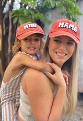 Boné Mama e Mini ferrugem