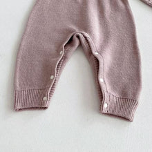 Carregar imagem no visualizador da galeria, Macacão Infantil tricô elegante
