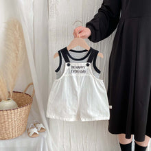 Carregar imagem no visualizador da galeria, Conjunto Baby Happy – Jardineira + Camiseta Listrada
