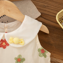 Carregar imagem no visualizador da galeria, Vestido Floral com Golinha Peter Pan + Bolsa 🌸✨
