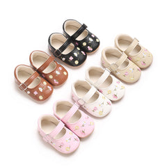 Sapatinho Bebê Mary Jane Floral com Fivela 🌸👶✨