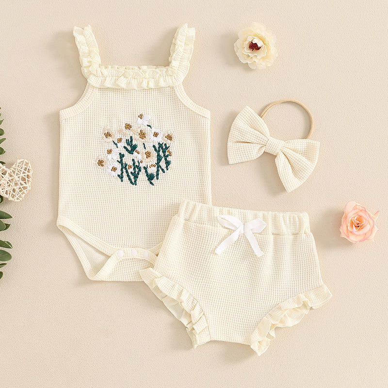 Conjunto Verão Bebê – Macacão, Short e Faixa Floral