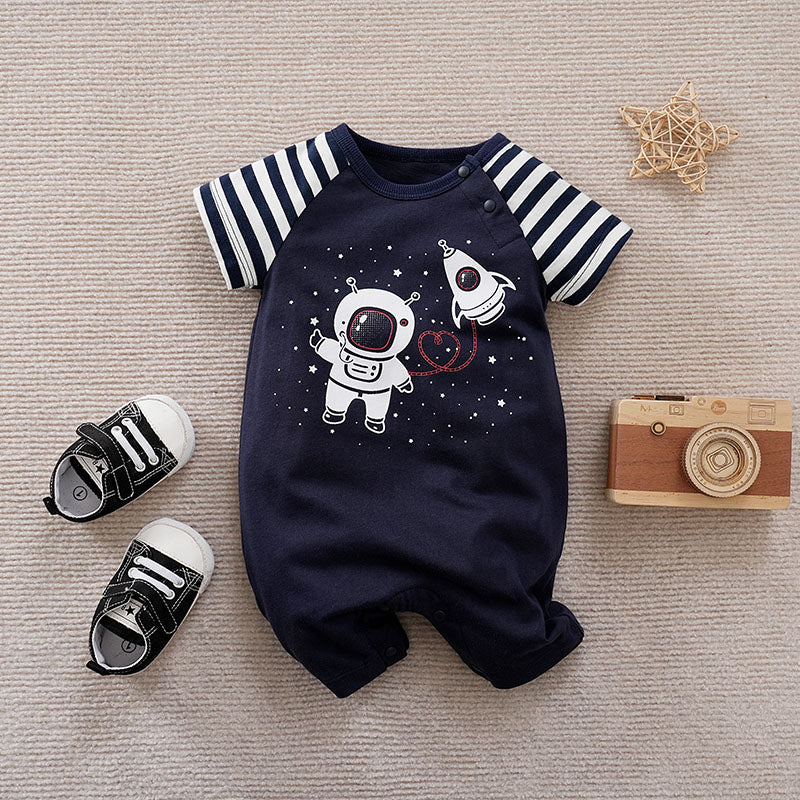 Macaquinho astronauta