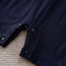 Carregar imagem no visualizador da galeria, Macaquinho astronauta
