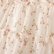 Carregar imagem no visualizador da galeria, Vestido floral com babados, estampa cerejinha e chapéu combinando 🍒👒
