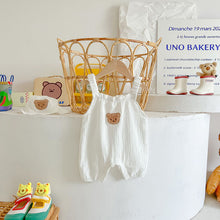 Carregar imagem no visualizador da galeria, Macacão urso com chapéu
