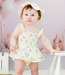 Conjunto Bebê Floral com Chapéu – Algodão Natural (2 peças)