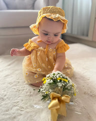 Romper flores com touca