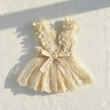 Carregar imagem no visualizador da galeria, Vestido Pérola
